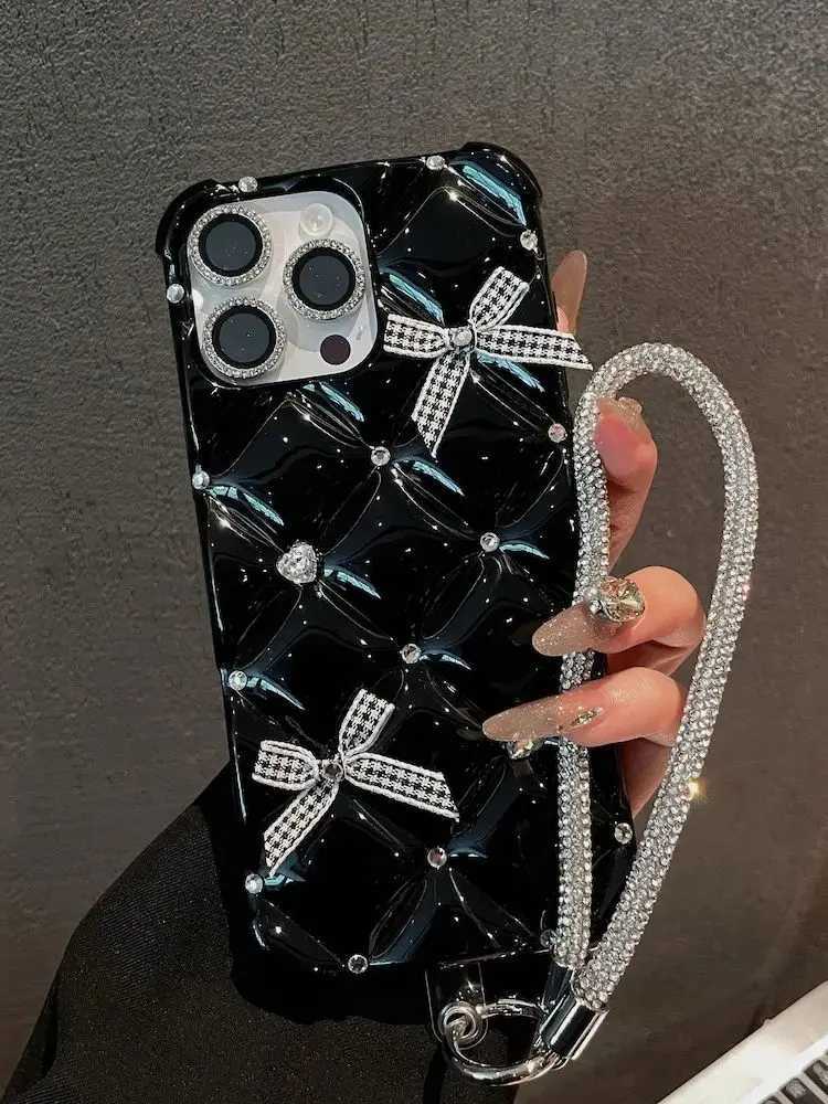 for iPhone 17 Pro Max Case Luxury Glitter C Designer Diamond Glitter Strap Chain Phone Cover for iPhone 16 14 15 13 16e 12 11 C260314