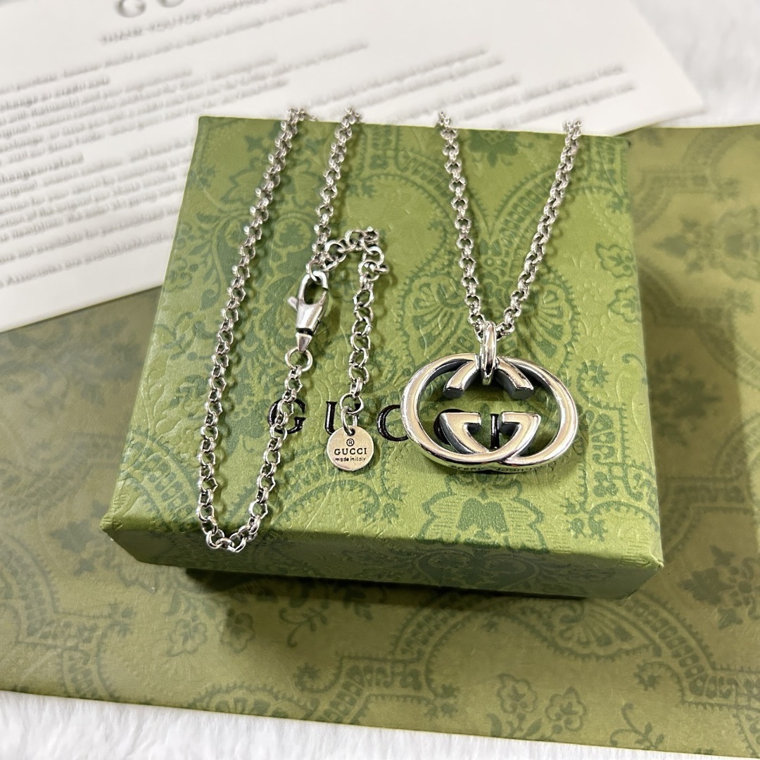 Designer Jewelry Necklaces and Bracelets: Perfect Matches for Men and Women Wedding Gift Jewelry Necklaces in Vintage Style guccis guccii ggs guccinecklace MO3Z