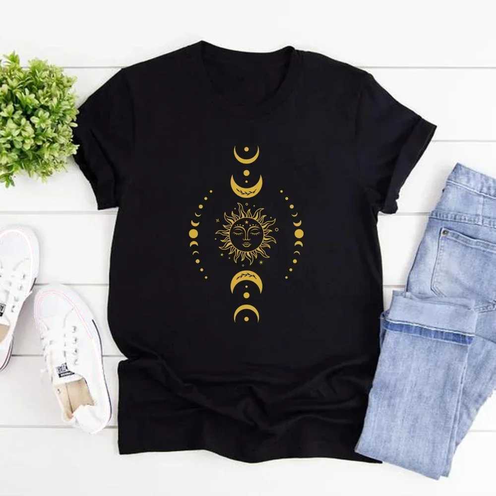 Sun and Moon Stars T-Shirt Celestial Tshirt Boho Sun Moon T-Shirts Women Short Sleeve T Shirts Retro Mystical Tee Women Clothes M260317