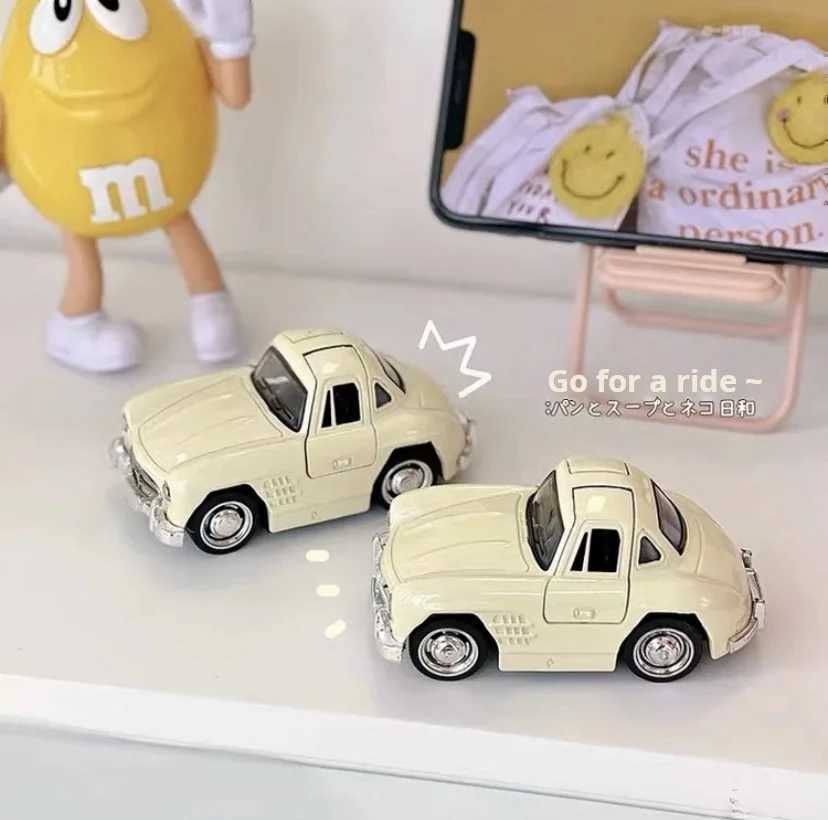 164 Vehicle Model Super Classic Pull Back Toy Car Educational Collection Door Open Car Model Gift Car D260317