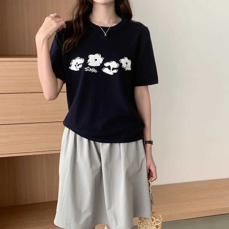 Summer Womens 100 Cotton T-shirt Basic Knitted Short Sleeve Loose Top Fashion Bottom Hot Selling Casual Wear M260317