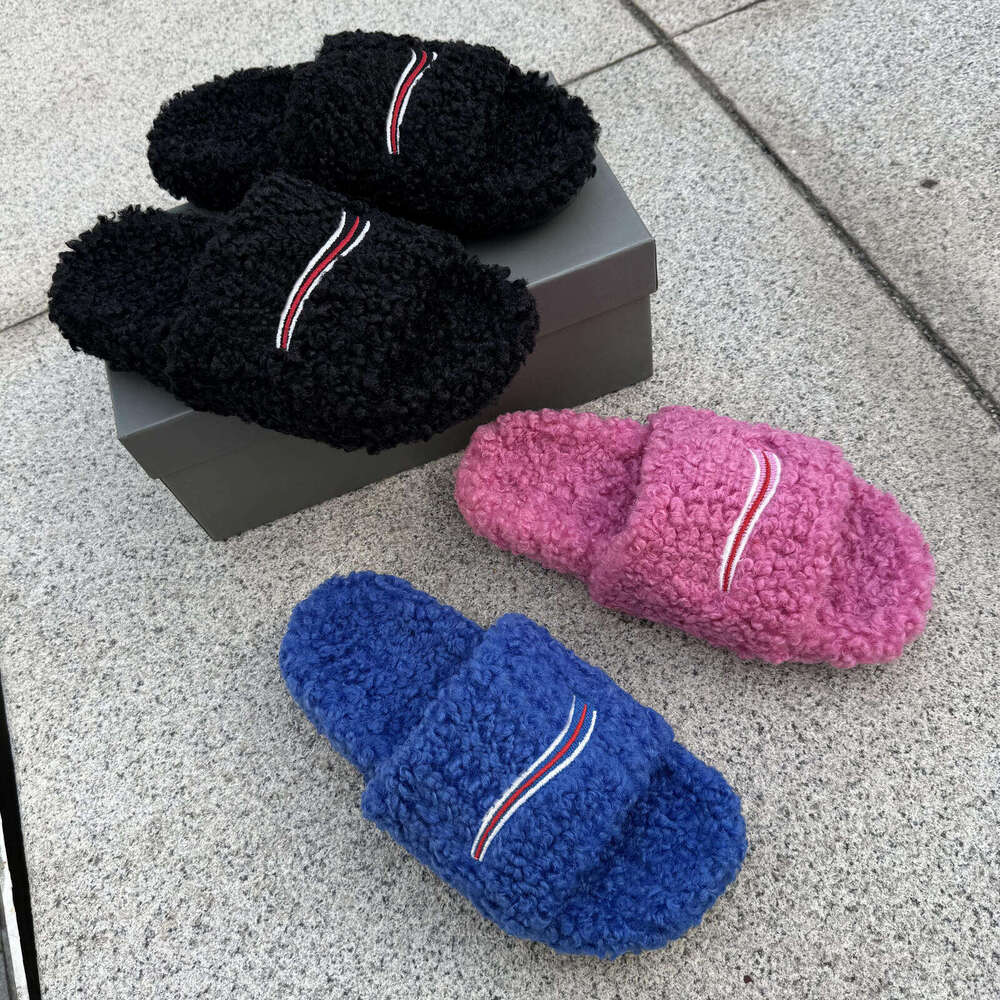 Designer Winter Women Men Paris slippers Ladies fashion Wool Fur Fluffy Furry Warm Letters Sandals Comfortable Fuzzy Girl Flip Flop Slipper Casual outdoors Slid