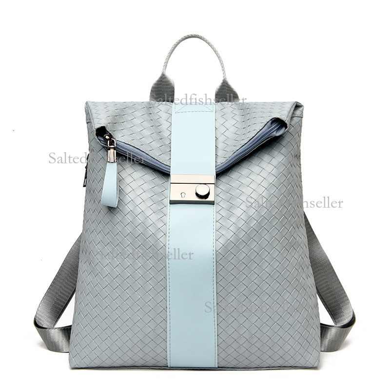2026 Luxury Brand Women's Shoulder Bag New Korean Edition Trendy Embossed Soft Leather Woven Travel Bag Fashionable And Simple College Style Casu