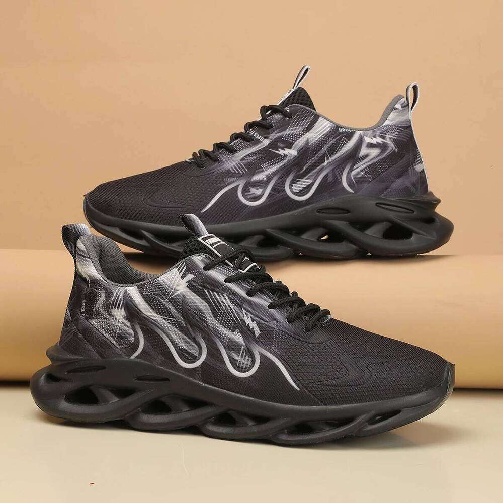 2025 Unisex Running Men Women Lightweight Mesh Breathable Comfortable Flat Soft Tennis Shoes Summer Lace-up Sneakers Man 26Y0317