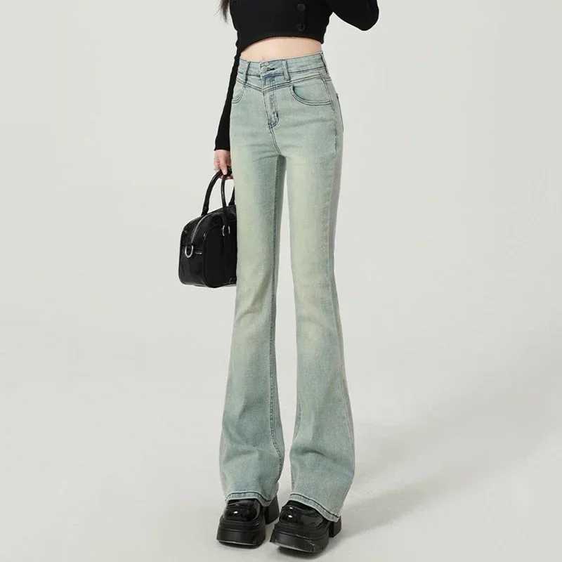 Woman Light Blue High Waist Flared Jeans Hot Sale Lady Slim Fit Thin Pants s Classic Straight Leg Denim Trousers M260317