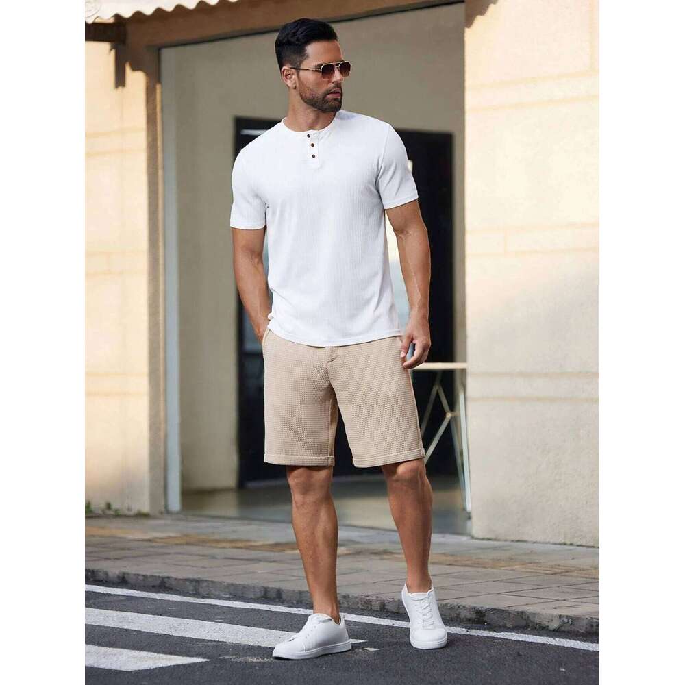 Men's Lightweight Solid Color Dress Business Casual Daily Wear Elastic Waist Quick Dry Outdoor Walking Knee-Length Shorts 26W0317