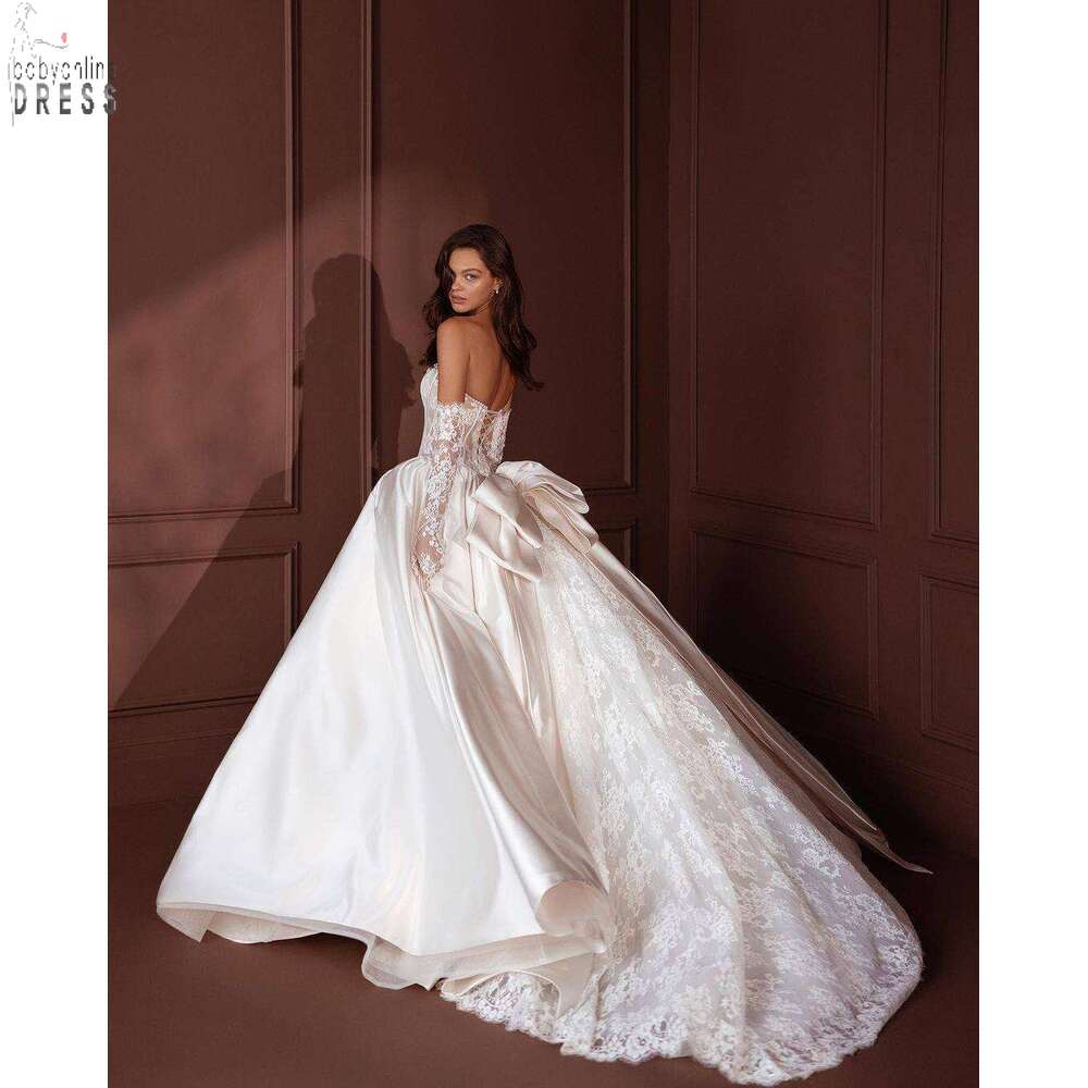 Wedding Dress A Line Strapless Appliques Backless Half Sleeve Chapel Train Elegant Bride Vestido De Noiva Custom Made