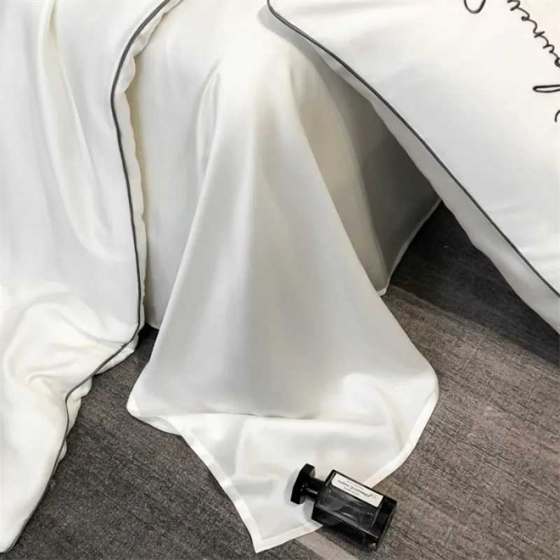 Ice silk air conditioner thin summer 2025 new single person cool feeling silk summer cool blanket four piece set summer quilt D260317