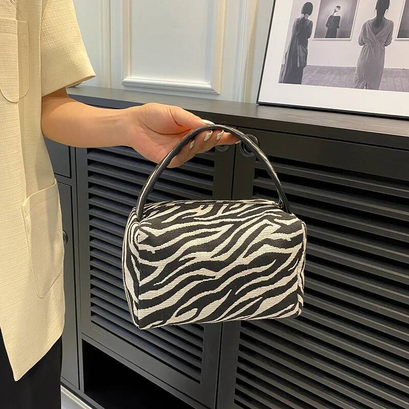 Cosmetic Fashion Bags Leopard Print Handbags Casual Toiletry Bags Women's & Handbags Portable Large Capacity Storage Bags