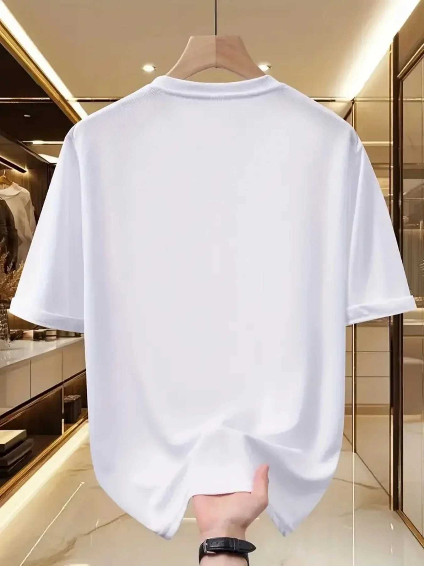 Man Summer New Trendy Casual T-shirt Versatile Comfortable Suitable Outdoor Leisure Made of 100 Pure Cotton and Soft Material M260317