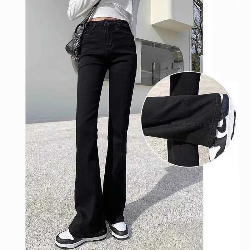 Female Classic Solid Jeans Hot Sale Lady High Waist Flared Denim Trousers Women Korean Fashion Straight Leg Pants M260317