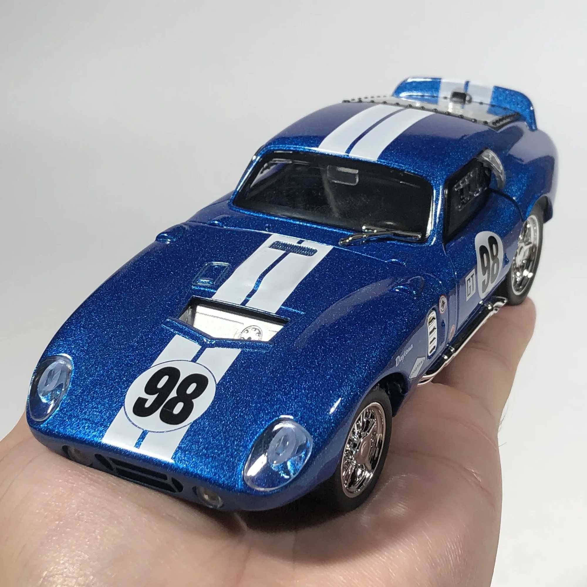 132 1965 Ford Shelby Cobra Daytona Coupe Alloy Metal Diecast Model Car Sound And Light Pull Back collectibles Hobby Decorations D260317