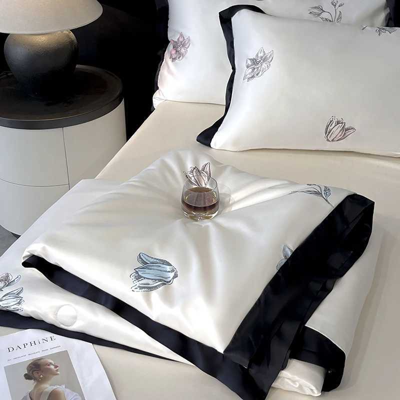 Summer Cool Washing Silk Cool Quilt Four-piece Set Ice Silk Single Double Thin Quilt Air Conditioning D260317