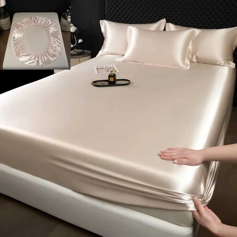 3 pcs High End 100 Mulberry Silk Bed Sheet Set with Pillowcase Luxury Solid Color Silk Fitted Sheet Soft Smooth Satin Bed Linen D260317