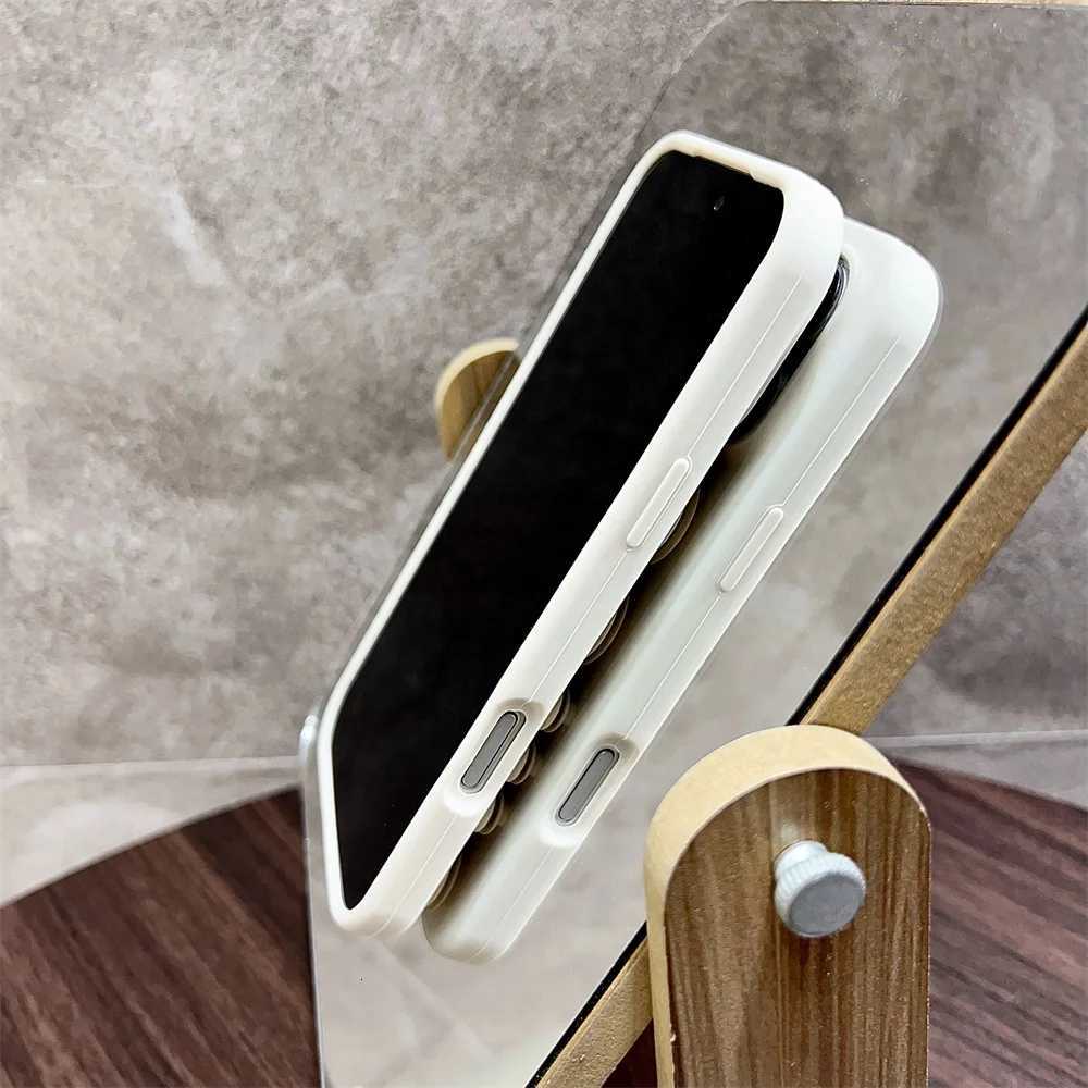 Shockproof Circar Suction Cup Silicone Phone Case for iPhone 17 Pro Max 16Pro 15 14 Air Adsorption Strong Mti Function Cover C260314