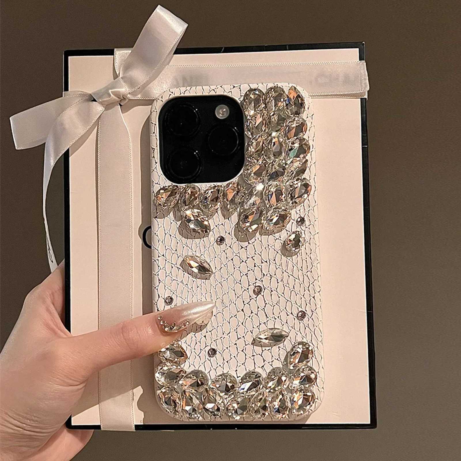 Snake-Print Skin Rhinestone Phone Case For iPhone 16 15 14 13 12 11 Pro Max Fall-Proof Luxury Girl Phone Case C260314