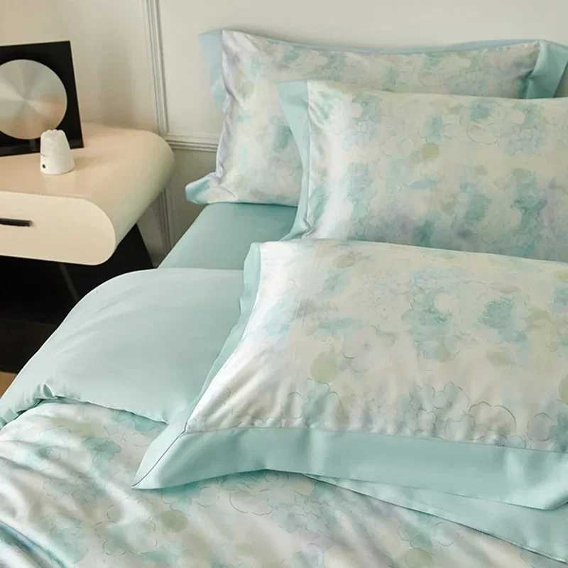 New Flower Printed Cooling Bedding Set High Quality Ice Silky Comforter Cover Set Skin Friendly Summer Bedclothes for Adults D260317
