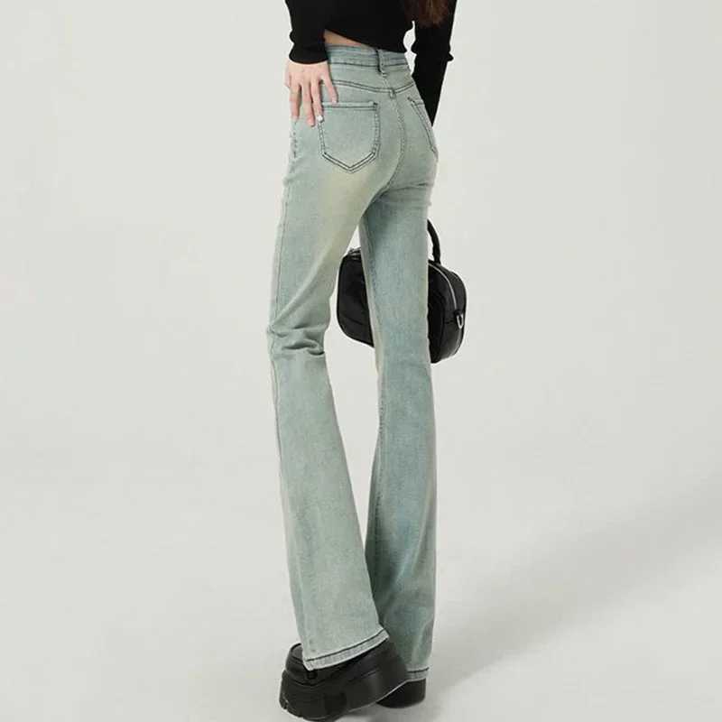 Woman Light Blue High Waist Flared Jeans Hot Sale Lady Slim Fit Thin Pants s Classic Straight Leg Denim Trousers M260317