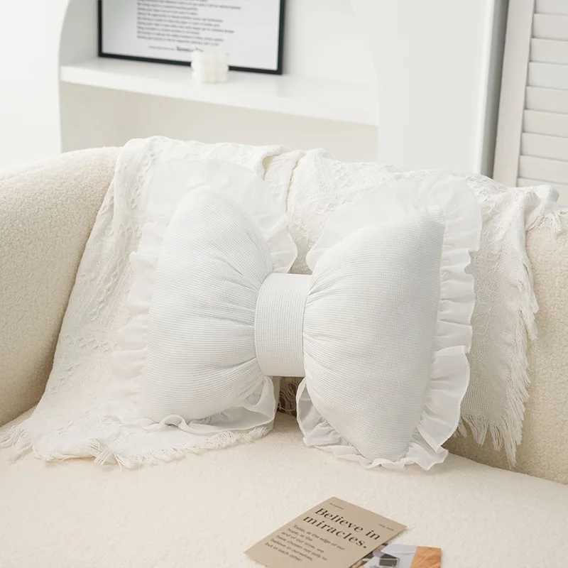 Modern Simple Sofa Pillow Living Room Bedside Cushion Cute Bow Back Lace Edge Comfortable and Breathable Pad D260317