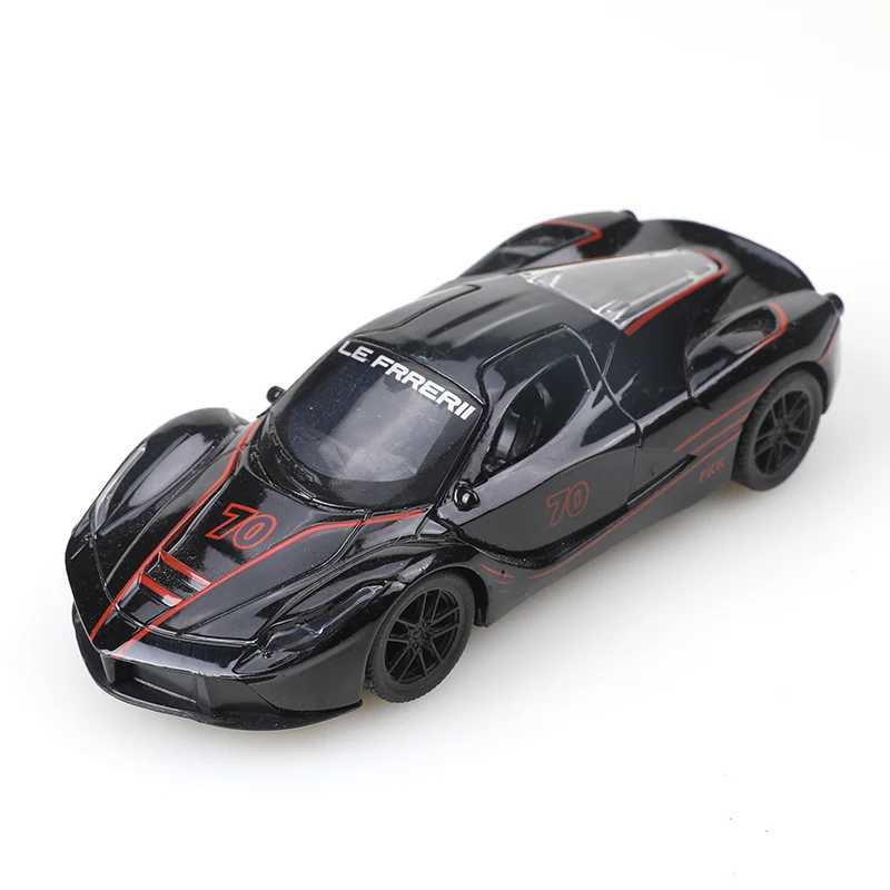Bagged 136 Alloy Pullback Racing Car Simulation Toy Cool Three-Door Racing Car Childrens Toy D260317