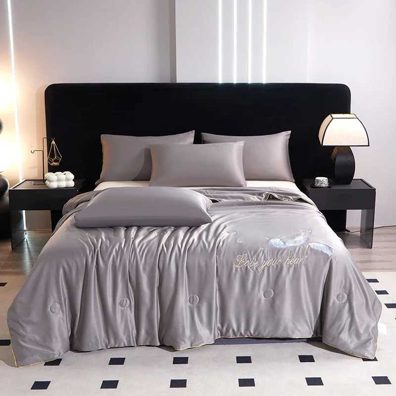 2025 new washed silk embroidered summer quilt cool washed ice silk air conditioner quilt single piece summer quilt D260317