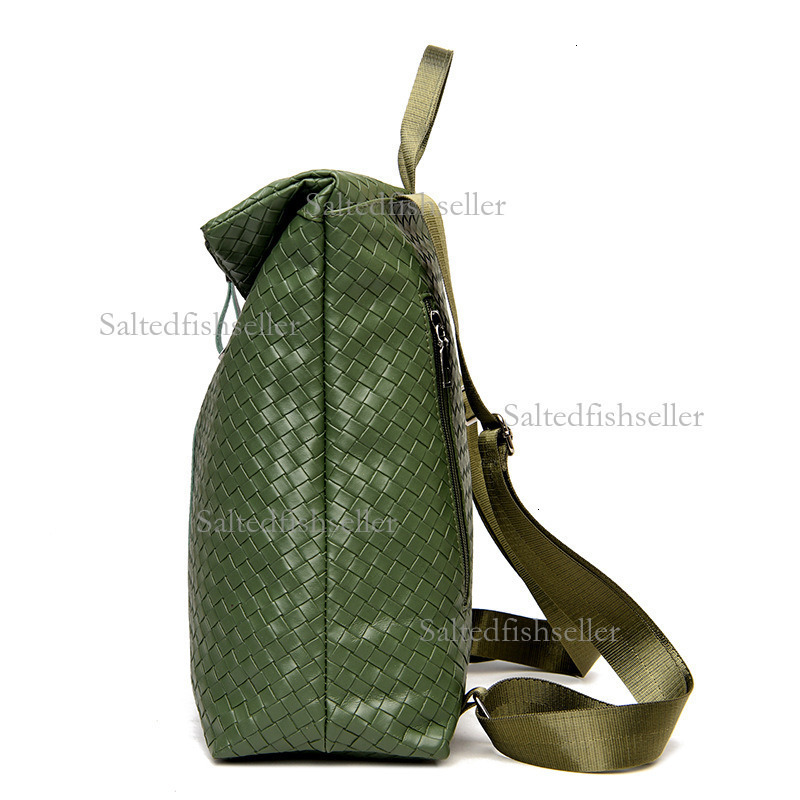 2026 Luxury Brand Women's Shoulder Bag New Korean Edition Trendy Embossed Soft Leather Woven Travel Bag Fashionable And Simple College Style Casu