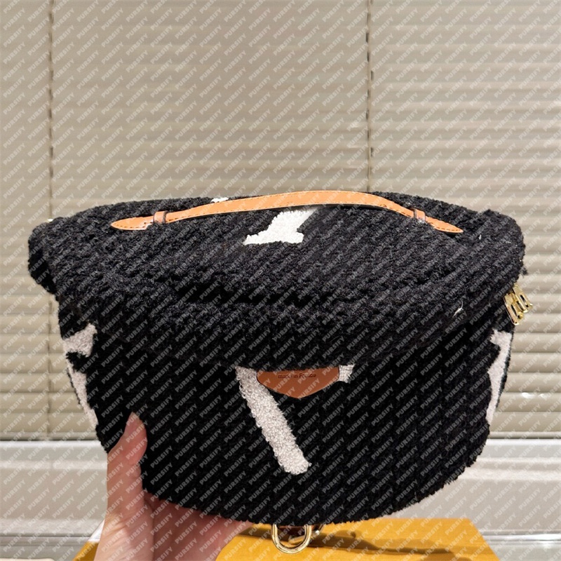 Designers Lamb Wool Belt Bag Designers Fanny Pack Mens Womens Winter Waist Bags Ladies Bumbag Luxury Crossbody Shoulder Bumbags Wallets Bumbag CXD2409206