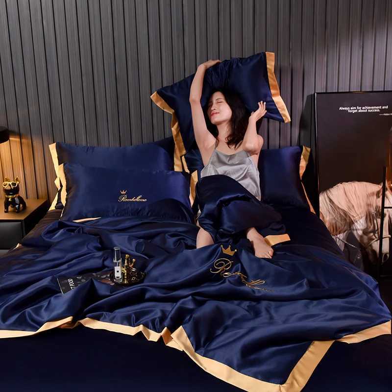 New Ice silk air conditioner summer cooling quilt summer thin quilt that can be washed 1 piece without pillowcase or bed sheet D260317