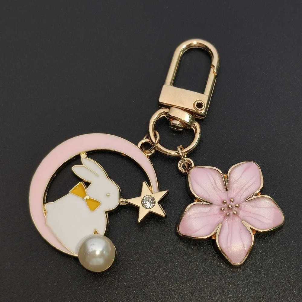Colorful Enamel Metal Butterfly Flower Rabbit Keychain TrenDY Cat Keyring Pendant Key Ring Chain Women Girls AccESSory H260318 - view 4