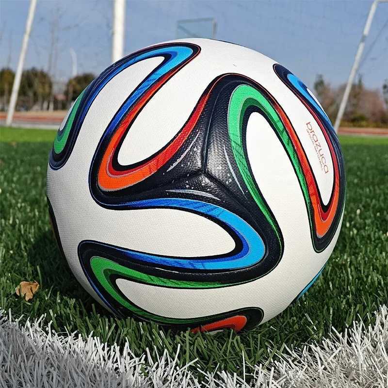 2014 Match PU Soccer ball Men Professional Size 5 Futbol Child Outdoor Sports Training ball High Quality Adult Team Footballs M260318