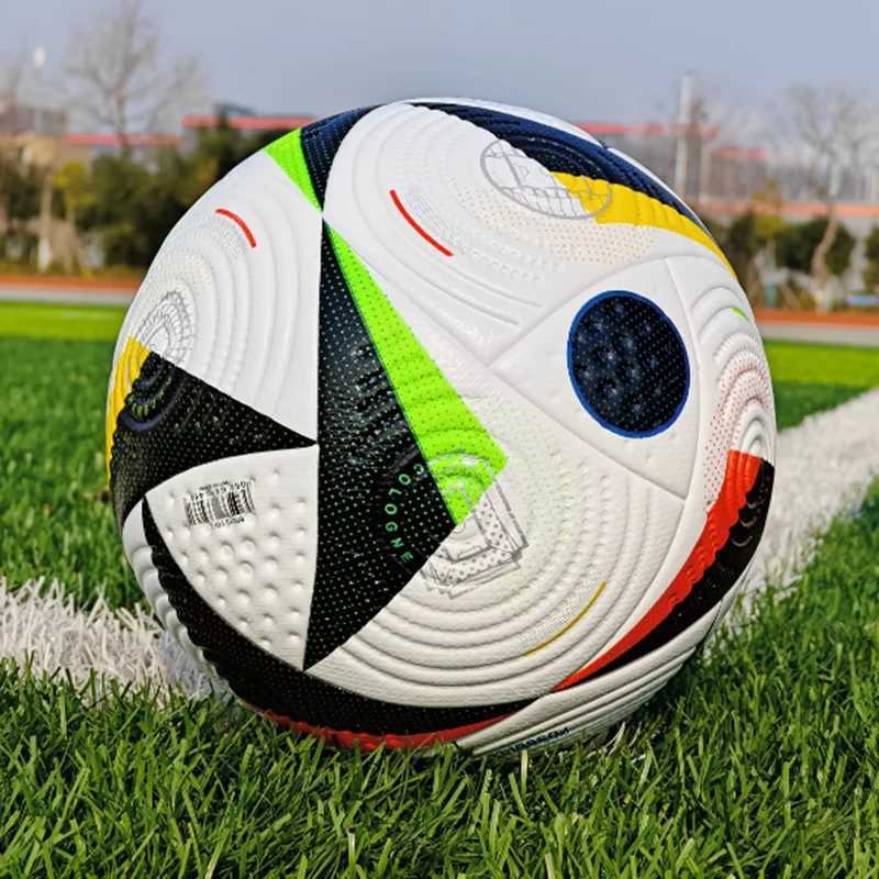 Size 5 Soccer Ball Seamless Professional Available For Youth Adults Durable And High Elastic Training Game Match Perfect Gifts M260318
