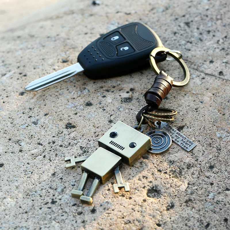 Vintage Limb Movable Robot Keychain Men Hand-woven Cowhide Leather Car Key chain Women Creative Metal Key Pendant Keyrings H260318 - view 4