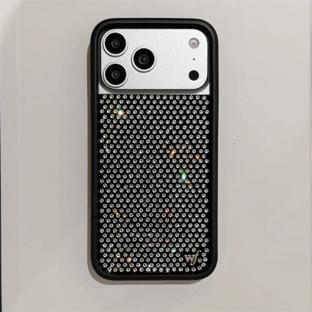 Wildflower Diamond Pearl Phone Case for iPhone 17 Pro Max 16 Plus 17 Air 12 13 14 15 16 Cover 3D WF Cartoon Polka Dots Cover 260309