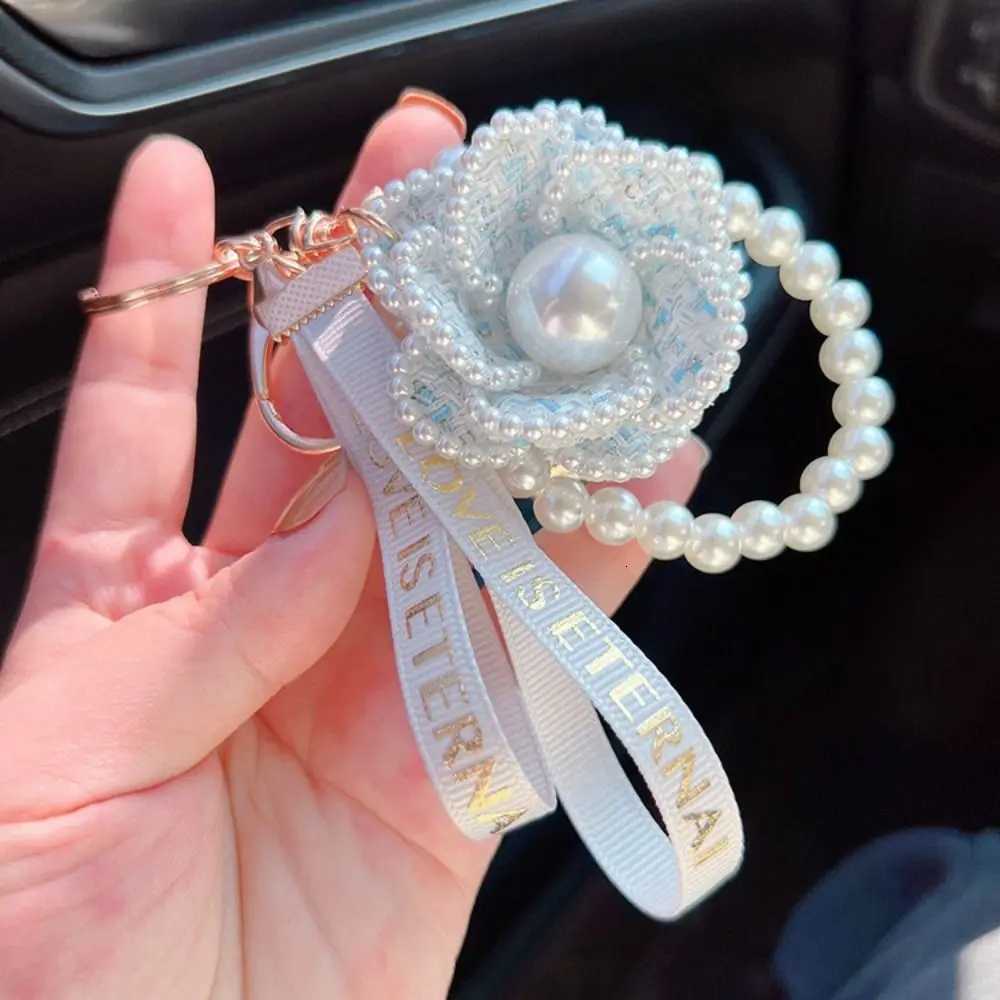 Soft Letter Camellia Flower Keychain Key Decor Korean Pearl Flower Keyring Accessories Ornaments Car Key Ring Students H260318 - view 4