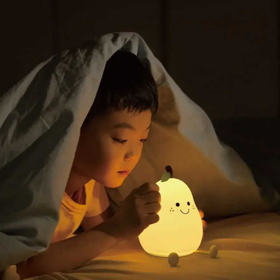 LED Pear Fruit Silicone Night Light 7 Colors Dimming Touch USB Rechargeable Cartoon Bedside Lamp Bedroom Decor Cute Kid Gift H260318