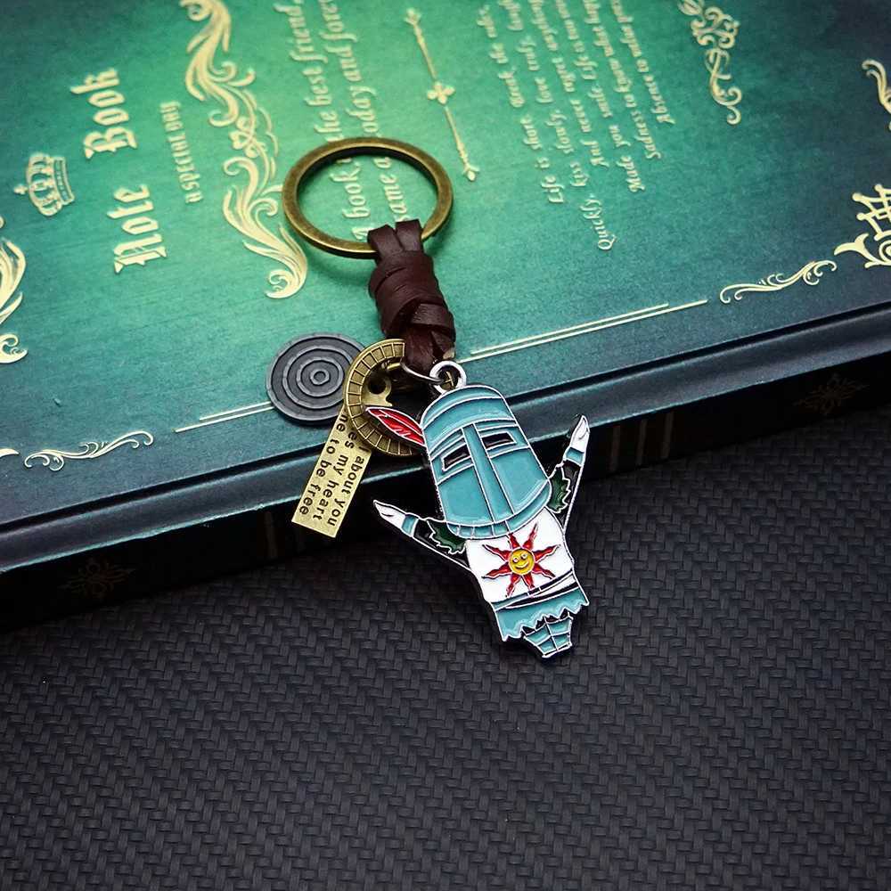 DARK SOULS Leather Pendant Keychain Game Peripherals Accessories Antique Sun Knight Key Chain Men Key Chains Ring llaveros H260318 - view 3