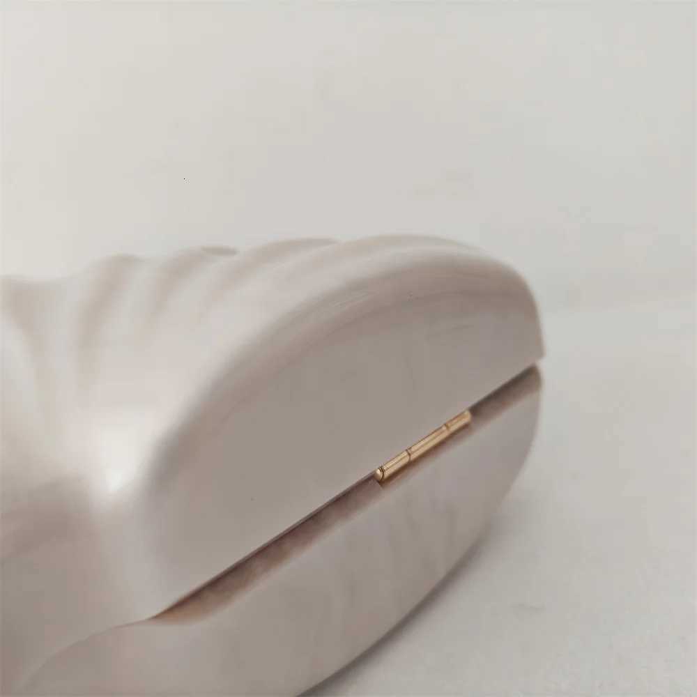 Original Shell Half Room Acrylic Beaded Bag Box Clutches Party Evening Purse Women Shoulder Travel Beach Mini Summer HandbagsZ260317