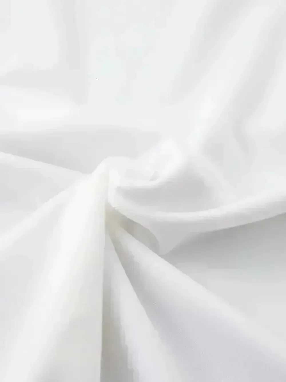 Simple Sentence Printed T-shirt No Me Dala Vida Summer Black White Pink Letter Base Model Loose Large T-shirtT260317