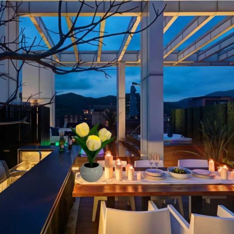 LED Simulation Tulip Night Light 3 Heads with Ceramic Vase Bedroom Bedside Lamp for Home Living Room Desktop for Home Decor H260318