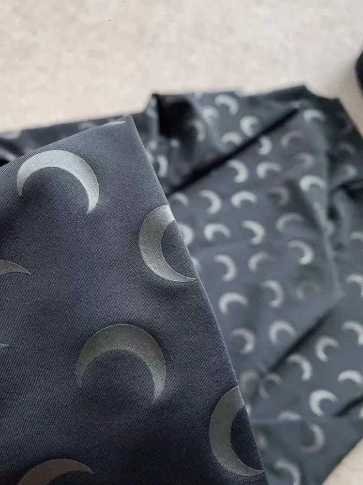 Fashionable Printed Slim Fit Elastic Long Sleeved Womens T-Shirt Korean Casual Thin Comfortable Round Neck with Women TopT260317