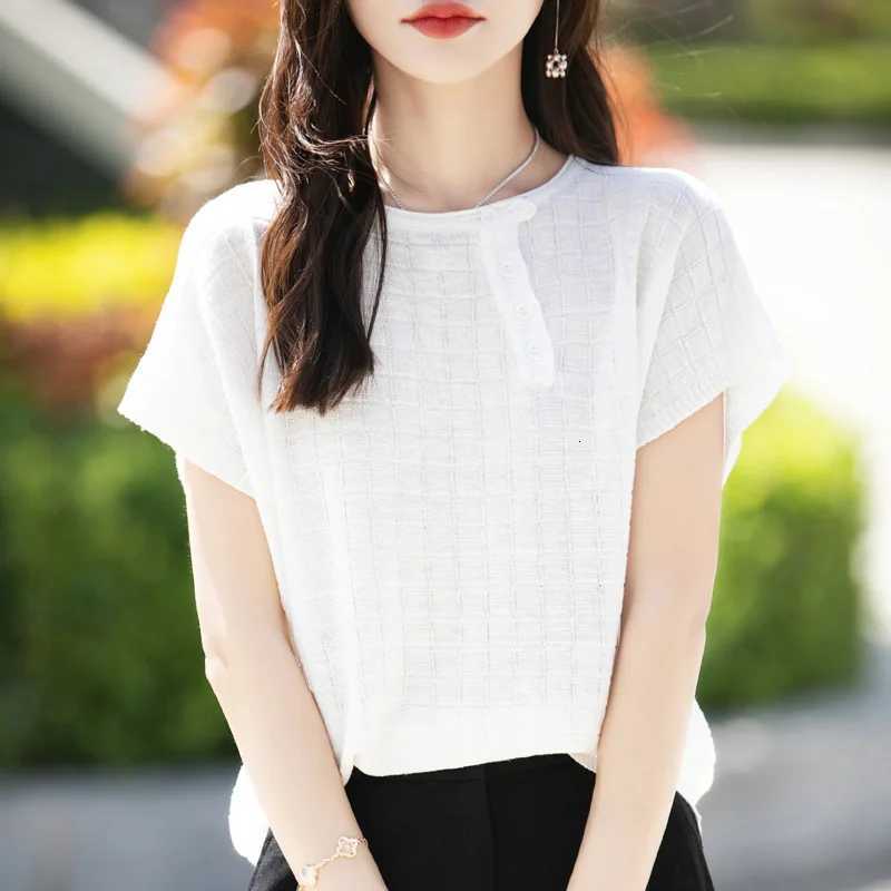 Summer New Womens Short sleeved 100 Cotton Knitted Womens O-neck T-shirt Basic Style Hot Selling Womens Short sleevedT260317