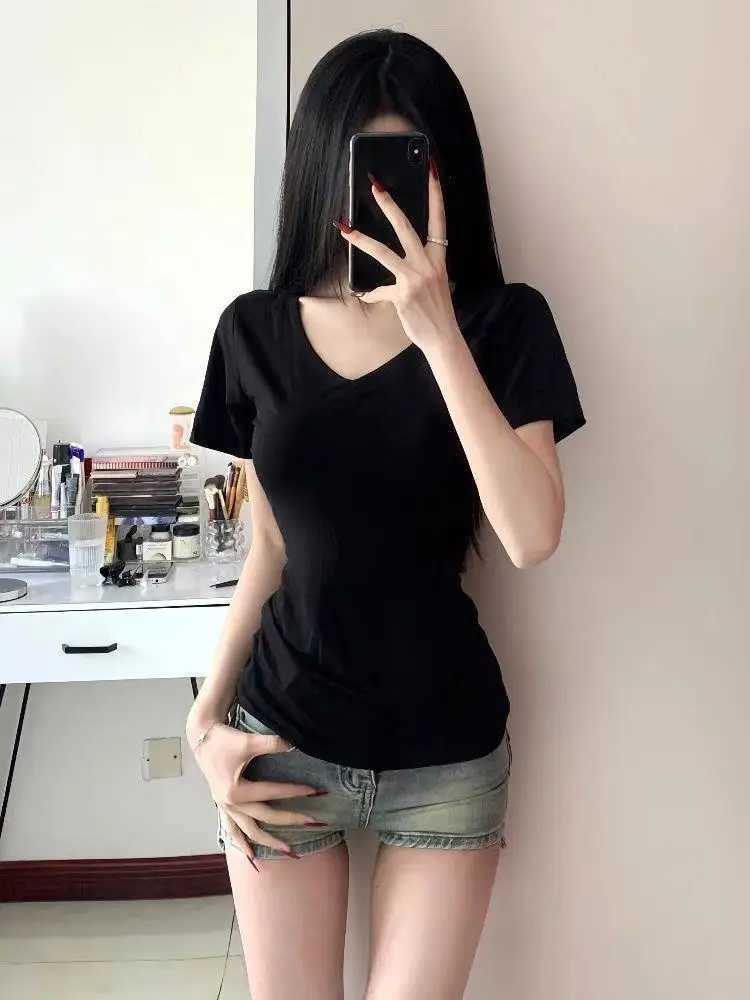 Fashion Womens T-shirt Summer Short Sleeved Cotton V-neck Casual Top Basic Solid Color Slim Daily Wear ClothingT260317