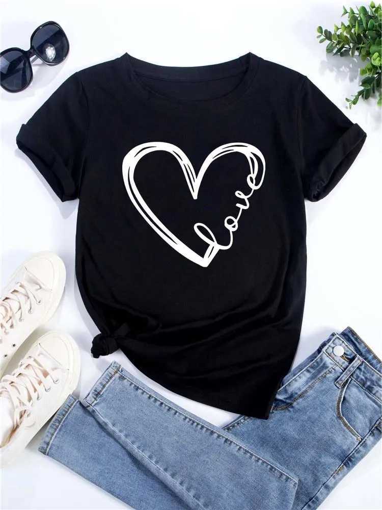 Love Heart Printed Trend Women Fashion Clothing Graphic T-shirts Clothes Print Female Shirt Short Sleeve Lady Casual TeeT260317