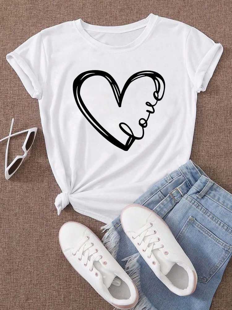 Love Heart Printed Trend Women Fashion Clothing Graphic T-shirts Clothes Print Female Shirt Short Sleeve Lady Casual TeeT260317