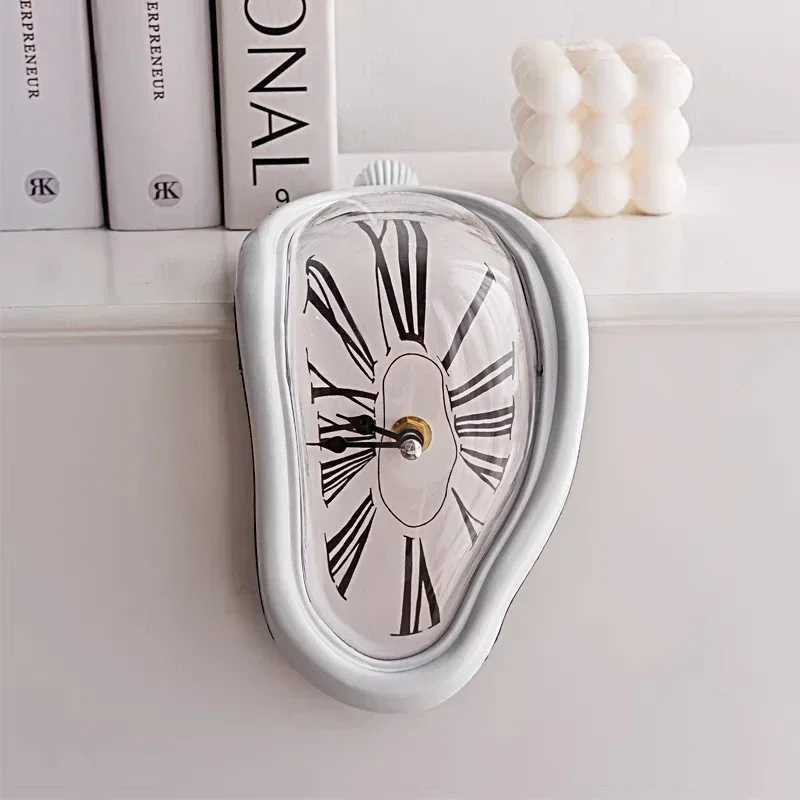 2024 New Novel Surreal Melting Distorted Wall Clocks Surrealist Salvador Dali Style Wall Watch Decoration Gift Home Garden D260318
