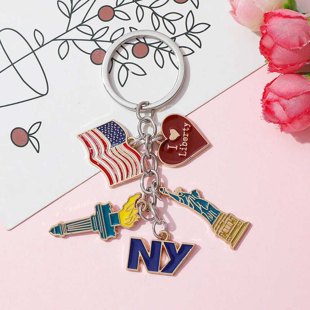 Statue of Liberty Decorations Independence Day Keychain Bag Pendant Heart Decorative Keying Backpack Liberty Pendant Accessories H260318 - view 4