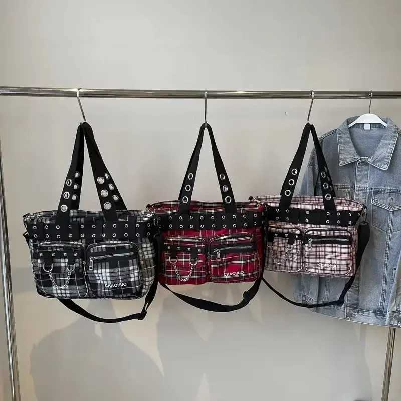 PU CHAINS Zipper Shoulder Bag Buckle Decorative Casual Womens Bags on Sale 2025 New Plaid Locomotive Style Womens HandbagsZ260317