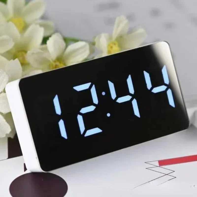 Mirror Table Clock Multifunctional Digital Alarm Snooze Display Time Night LED Light Desk Desktop Home Decor Gifts for Children D2603181