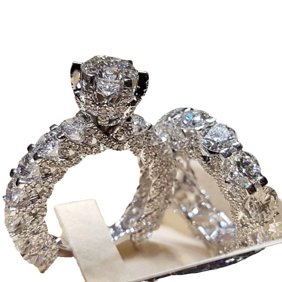 Vintage Style Sparkling Couple's Rings Large Oval Elegant Princess Cut Diamond Set With White Topaz And Simulated Diamonds Women's Wedding R