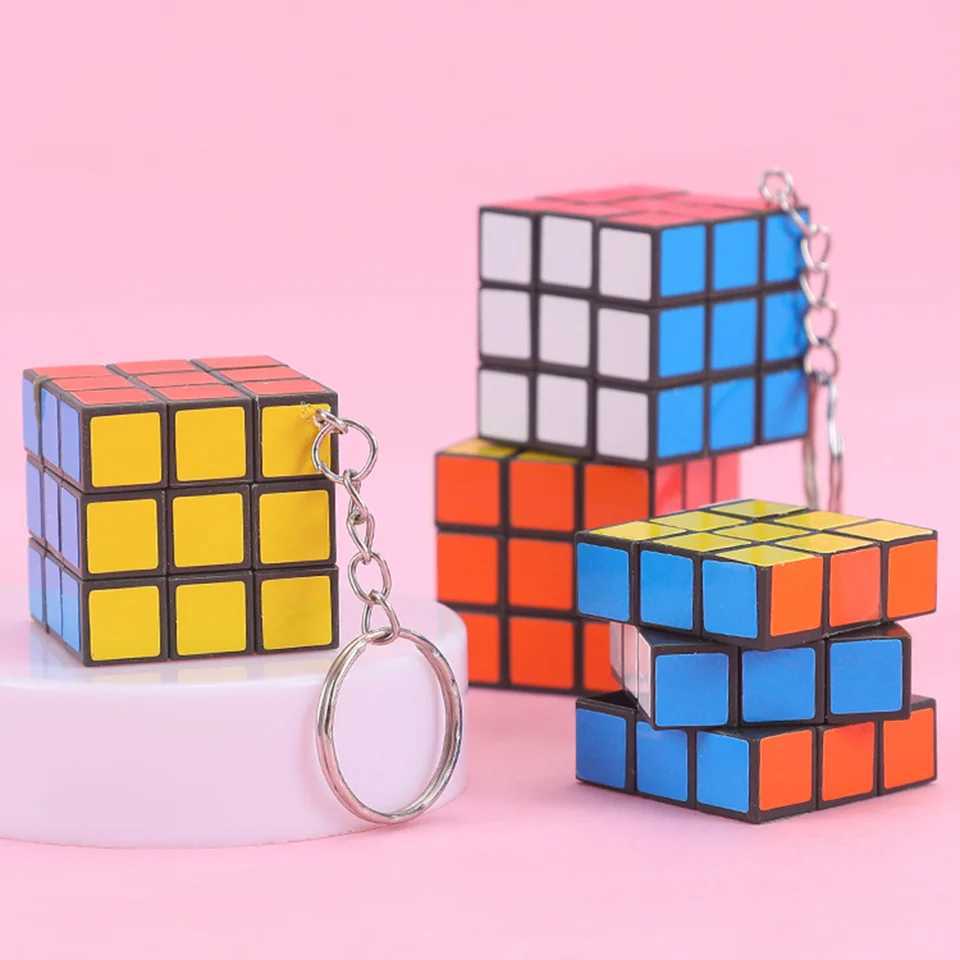 5Pcs 3cm Mini Plastic Magic Cube Puzzle Toy Childrens Birthday Party Carnival Party Gift School Prize H260314